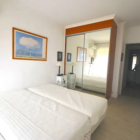 아파트 Le Lys Two Bedrooms