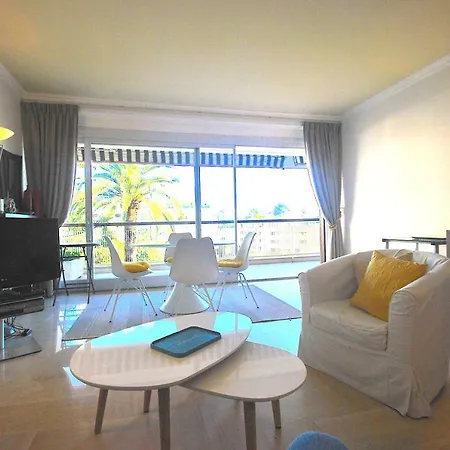 아파트 Le Lys Two Bedrooms